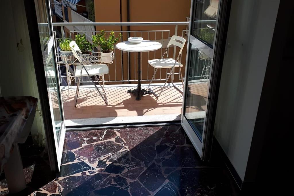 Sunny And Lovely - Free Wifi Apartment